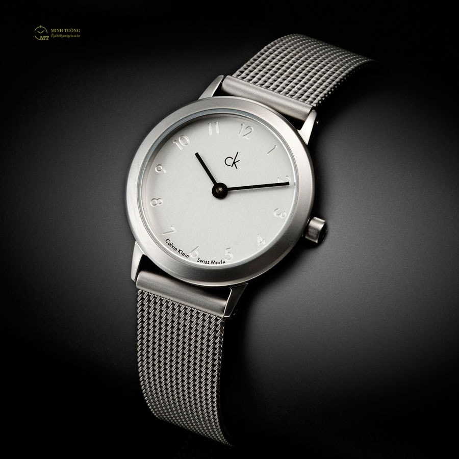 Loạn tim với đồng hồ ck nữ mặt tròn