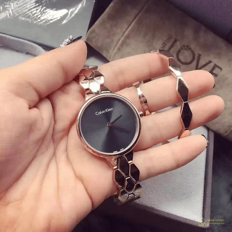 Chăm chút thiết kế lẫn tính năng