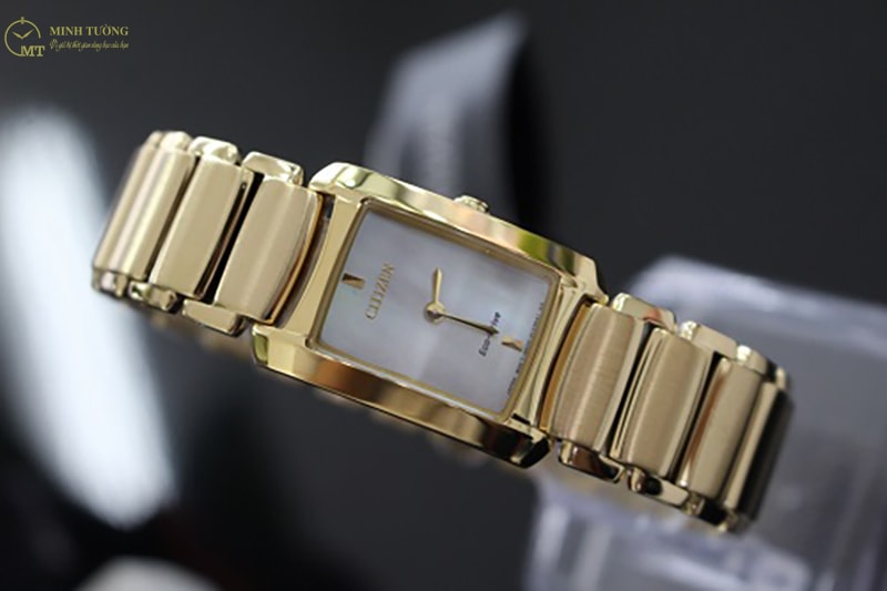 Đồng hồ citizen nữ mặt vuông - Sức hút mê hoặc phái đẹp