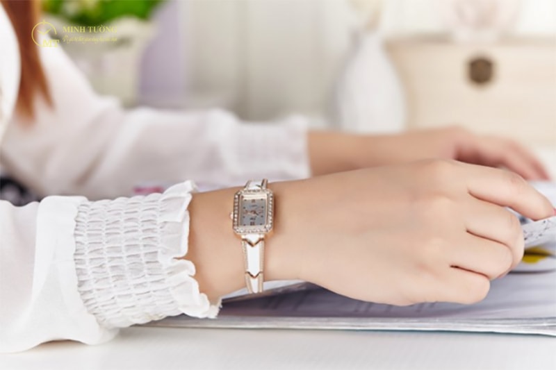 Chọn đồng hồ phù hợp với màu da