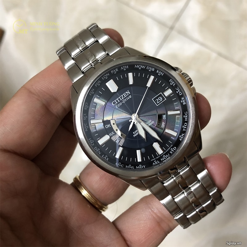 Citizen eco drive radio controlled có đắt không ?