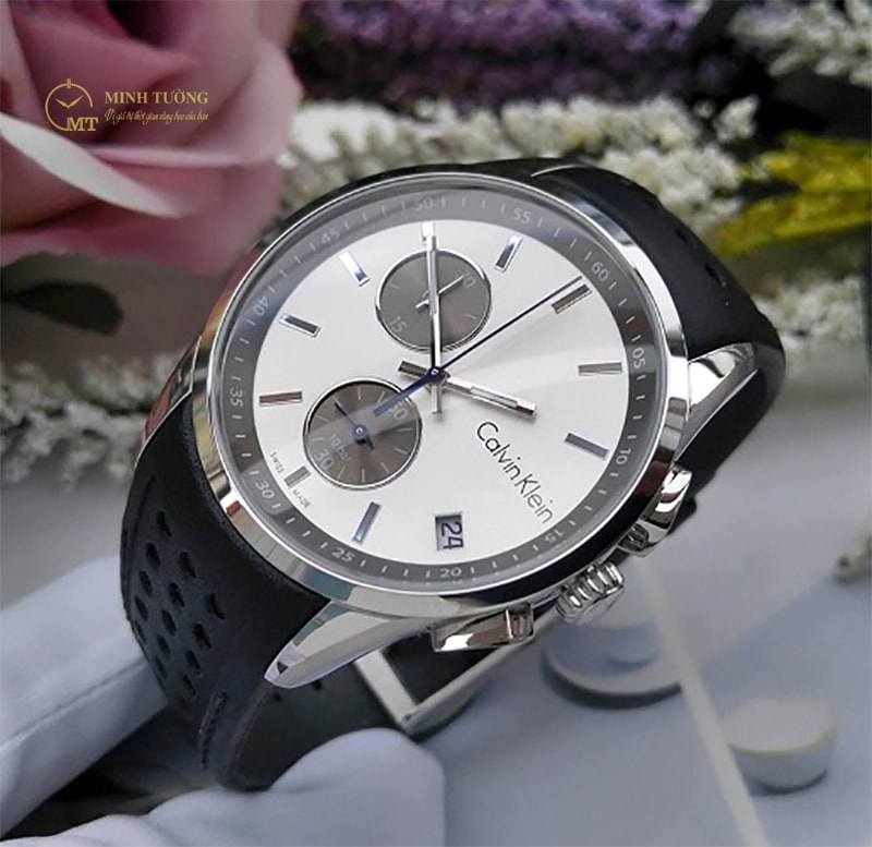 Chăm chút từ thiết kế đến bộ máy