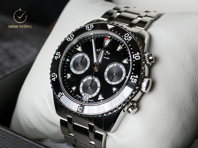 Rotary GB90170/04 hướng đến những quý ông thời thượng, lịch lãm.