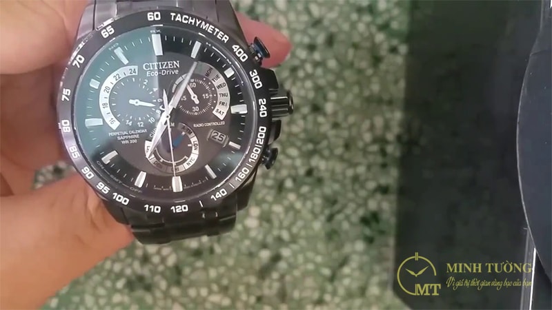 Chỉnh báo thức đồng hồ citizen eco drive