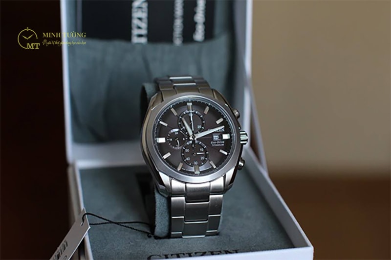Sáng bóng, sang trọng, là em - citizen eco drive super titanium