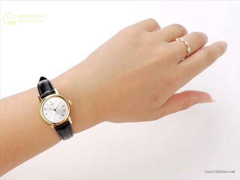 Đồng hồ cho nữ tay nhỏ - Hình 3