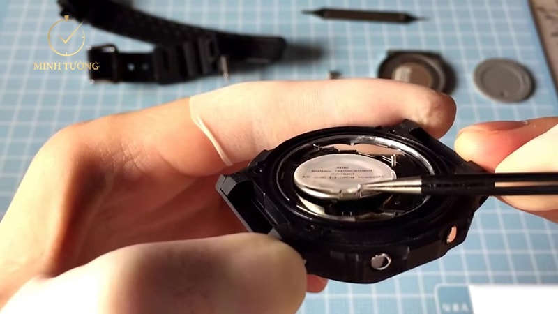 Dù rất ưa chuộng đồng hồ Casio nhưng không phải ai cũng nắm rõ các vấn đề liên quan đến pin đồng hồ Casio