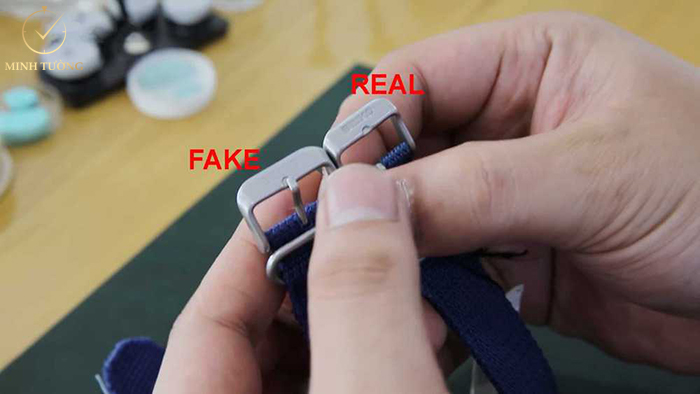 Hơn nữa, sản phẩm có thể bị thiếu logo.