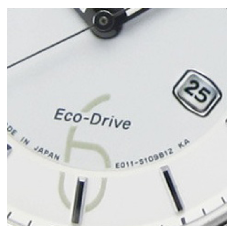 citizen-ew1790-06a-nu-kinh-sapphire-eco-drive-nang-luong-anh-sang-day-da-2