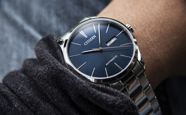 Đồng hồ Citizen Automatic